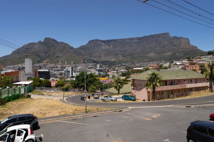 2 Bedroom Property for Sale in Bo Kaap Western Cape